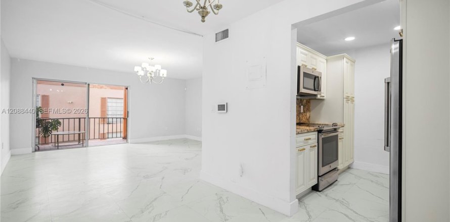 Condo à Miami Lakes, Floride, 2 chambres  № 2366444