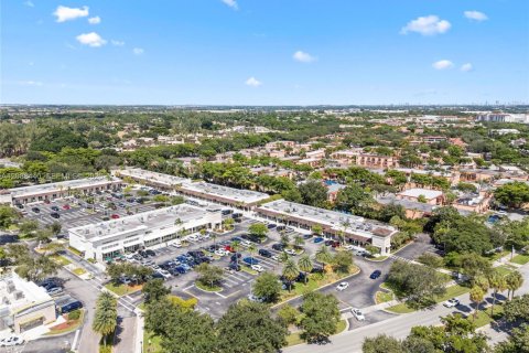 Copropriété à louer à Miami Lakes, Floride: 2 chambres, 75.81 m2 № 2366444 - photo 24