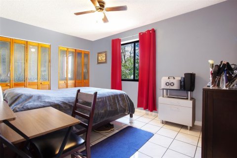 Купить кондоминиум в Майами, Флорида 2 спальни, 67.17м2, № 2049627 - фото 8