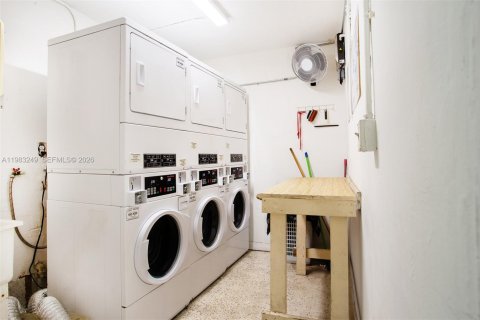 Купить кондоминиум в Майами, Флорида 2 спальни, 67.17м2, № 2049627 - фото 26