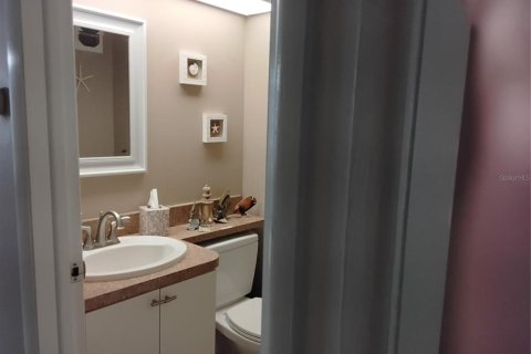 Condo in Clearwater, Florida, 1 bedroom  № 1876963 - photo 12