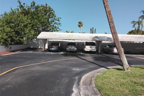 Condo in Clearwater, Florida, 1 bedroom  № 1876963 - photo 3