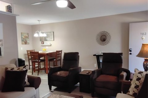Condo in Clearwater, Florida, 1 bedroom  № 1876963 - photo 8