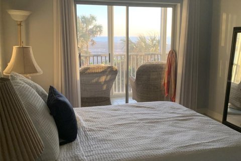 Condo in Venice, Florida, 2 bedrooms  № 1555475 - photo 10