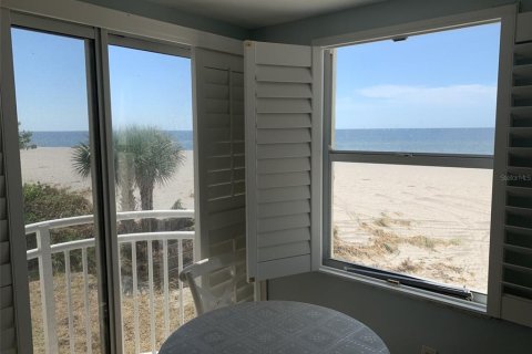 Condo in Venice, Florida, 2 bedrooms  № 1555475 - photo 2