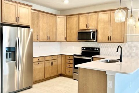 Townhouse in Orlando, Florida 4 bedrooms, 168.06 sq.m. № 1866246 - photo 14