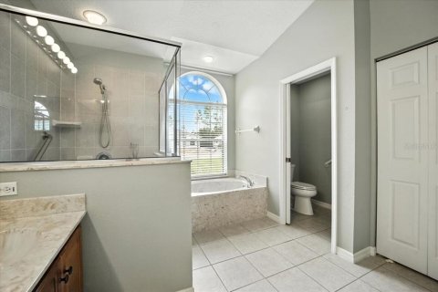 House in Palm Coast, Florida 3 bedrooms, 195.56 sq.m. № 1902915 - photo 10