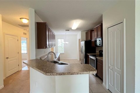 Casa en alquiler en Haines City, Florida, 4 dormitorios, 139.45 m2 № 1918112 - foto 15