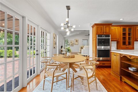 House in Lutz, Florida 4 bedrooms, 285.3 sq.m. № 1586534 - photo 17