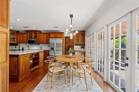 House in Lutz, Florida 4 bedrooms, 285.3 sq.m. № 1586534 - photo 19