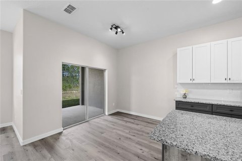 Commercial property in Palm Coast, Florida 6 bedrooms, 387.4 sq.m. № 1350248 - photo 11