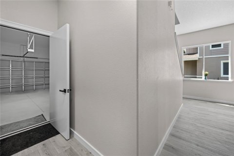 Commercial property in Palm Coast, Florida 6 bedrooms, 387.4 sq.m. № 1350248 - photo 16