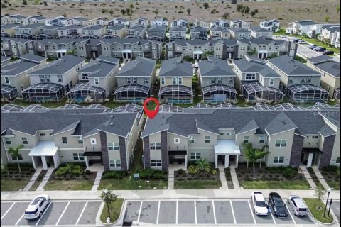 Touwnhouse à vendre à Davenport, Floride: 5 chambres, 201.32 m2 № 2380791 - photo 2