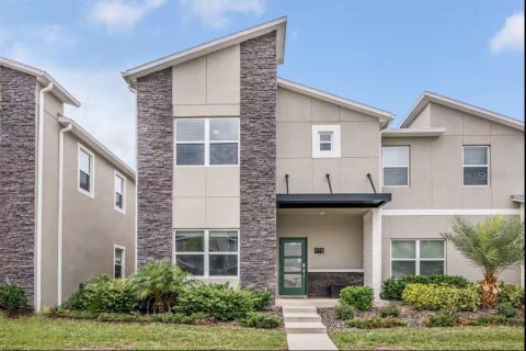 Touwnhouse à Davenport, Floride 5 chambres, 201.32 m2 № 2380791