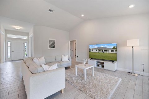 Casa en venta en Port Charlotte, Florida, 4 dormitorios, 201.51 m2 № 1817204 - foto 19