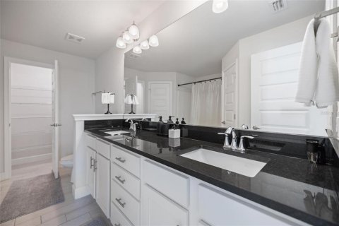 Casa en venta en Port Charlotte, Florida, 4 dormitorios, 201.51 m2 № 1817204 - foto 29