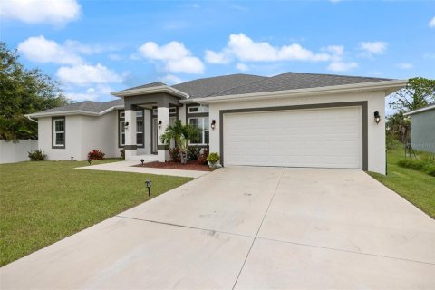 Casa en venta en Port Charlotte, Florida, 4 dormitorios, 201.51 m2 № 1817204 - foto 4