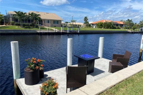 Condo in Punta Gorda, Florida, 2 bedrooms  № 1810478 - photo 5