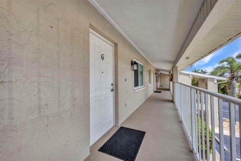 Condo in Punta Gorda, Florida, 2 bedrooms  № 1810478 - photo 3