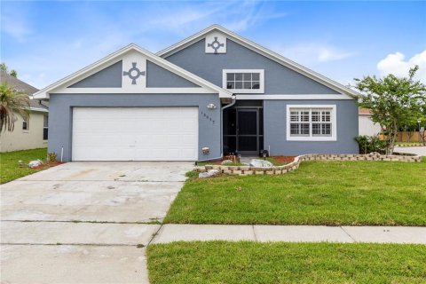 House in Orlando, Florida 3 bedrooms, 185.15 sq.m. № 2210963