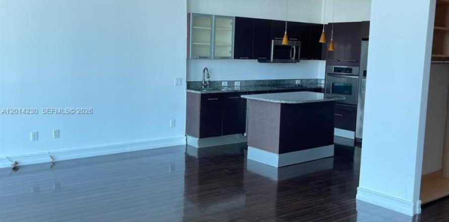 Condo in Aventura, Florida, 1 bedroom  № 2076244