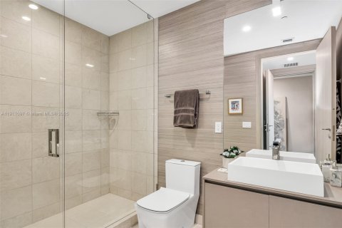 Купить кондоминиум в Майами, Флорида 3 спальни, 167.22м2, № 2039658 - фото 29