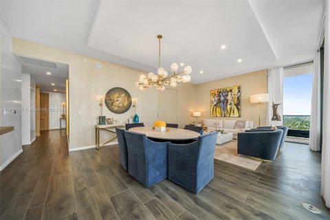 Купить кондоминиум в Майами, Флорида 3 спальни, 167.22м2, № 2039658 - фото 17