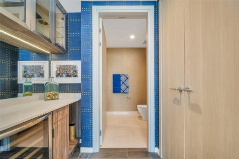 Купить кондоминиум в Майами, Флорида 3 спальни, 167.22м2, № 2039658 - фото 16