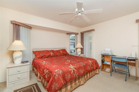 House in Port Charlotte, Florida 3 bedrooms, 133.97 sq.m. № 1608138 - photo 19