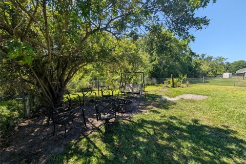 House in Lakeland, Florida 4 bedrooms, 105.91 sq.m. № 1918422 - photo 13