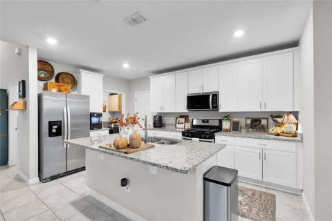 Villa ou maison à vendre à Leesburg, Floride: 4 chambres, 201.41 m2 № 2416386 - photo 11