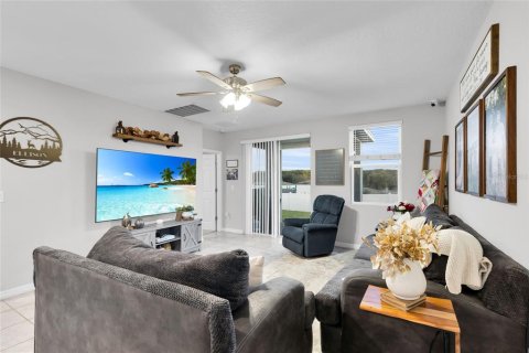 Villa ou maison à vendre à Leesburg, Floride: 4 chambres, 201.41 m2 № 2416386 - photo 13