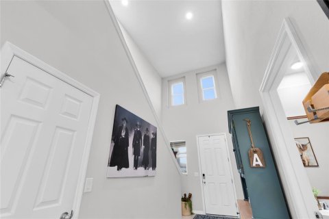Villa ou maison à vendre à Leesburg, Floride: 4 chambres, 201.41 m2 № 2416386 - photo 4