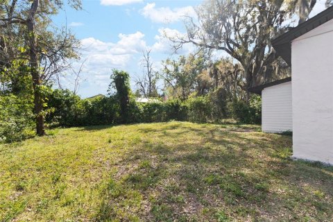 House in Lakeland, Florida 3 bedrooms, 112.78 sq.m. № 1912346 - photo 10