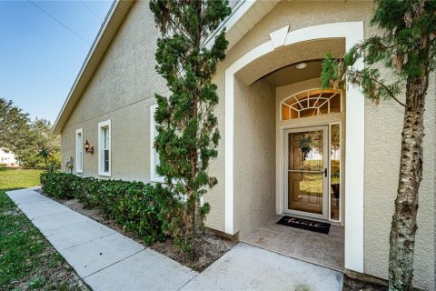 House in Tarpon Springs, Florida 3 bedrooms, 147.71 sq.m. № 1420386 - photo 7
