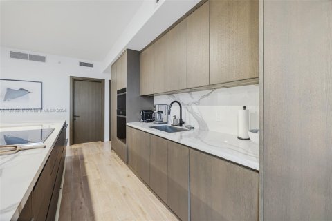 Copropriété à vendre à Miami, Floride: 4 chambres № 1768853 - photo 12