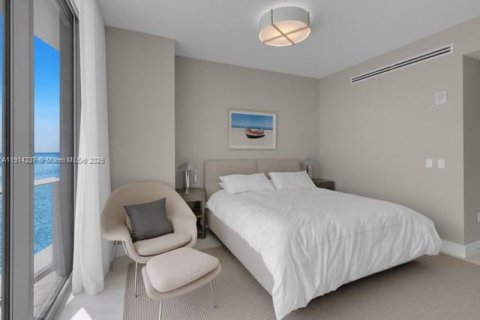 Condo in Sunny Isles Beach, Florida, 2 bedrooms  № 2015849 - photo 9