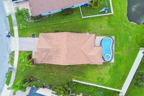 Villa ou maison à vendre à New Port Richey, Floride: 3 chambres, 182.09 m2 № 2308374 - photo 2