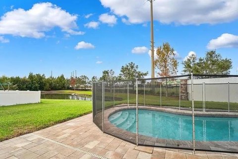 Villa ou maison à vendre à New Port Richey, Floride: 3 chambres, 182.09 m2 № 2308374 - photo 24