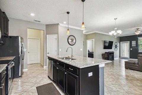 Villa ou maison à vendre à New Port Richey, Floride: 3 chambres, 182.09 m2 № 2308374 - photo 5