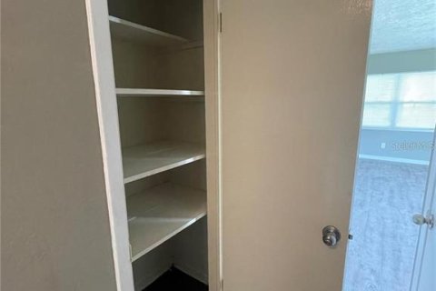 Купить виллу или дом в Деланд, Флорида 7 комнат, 103.86м2, № 1743783 - фото 6