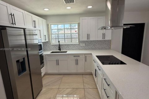 Casa en venta en Miami Gardens, Florida, 3 dormitorios, 104.05 m2 № 2078041 - foto 18