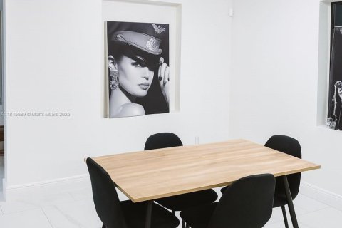 Casa en venta en Fort Lauderdale, Florida, 3 dormitorios, 97.55 m2 № 1842363 - foto 6