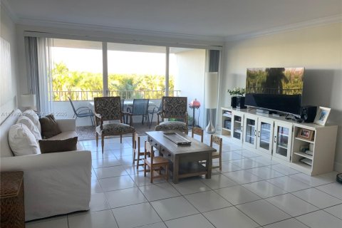 Copropriété à vendre à Key Biscayne, Floride: 2 chambres, 117.06 m2 № 2063551 - photo 1