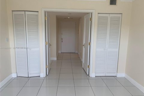 Copropriété à vendre à Key Biscayne, Floride: 2 chambres, 117.06 m2 № 2063551 - photo 8