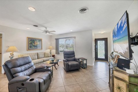 Casa en venta en Englewood, Florida, 2 dormitorios, 136.01 m2 № 1777205 - foto 10