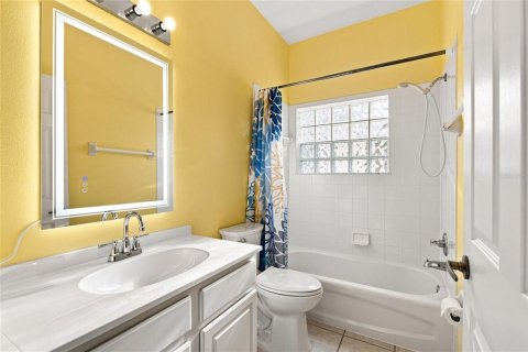 Villa ou maison à vendre à Davenport, Floride: 2 chambres, 174.38 m2 № 2334027 - photo 11