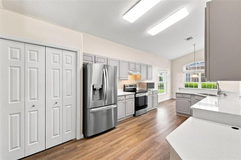 Villa ou maison à vendre à Davenport, Floride: 2 chambres, 174.38 m2 № 2334027 - photo 4