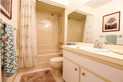 Apartment in Venice, Florida 2 bedrooms, 75.34 sq.m. № 213607 - photo 15