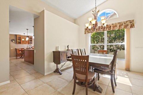 House in Bradenton, Florida 2 bedrooms, 169.27 sq.m. № 1803953 - photo 9